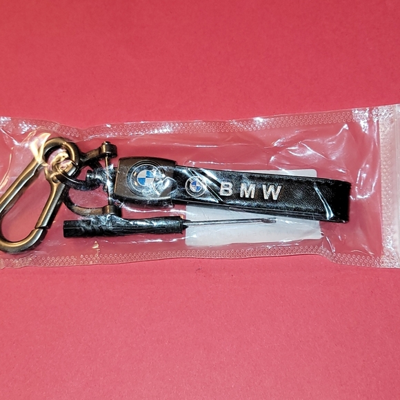 New BMW Dual Keychain/Flat Head Screwdriver